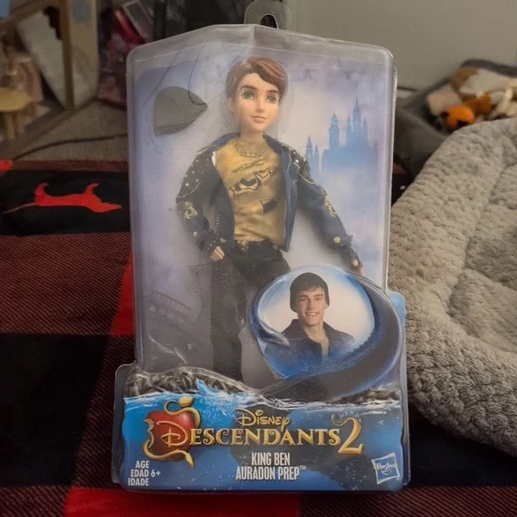 Disney Descendants 2 - Picture 3 of 8